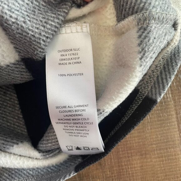 Eddie Bauer Black White Buffalo Check Fleece Quarter Zip Pullover Women’s Small - Picture 5 of 7